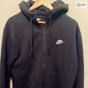 Nike Men's Black Zip-Up Jacket